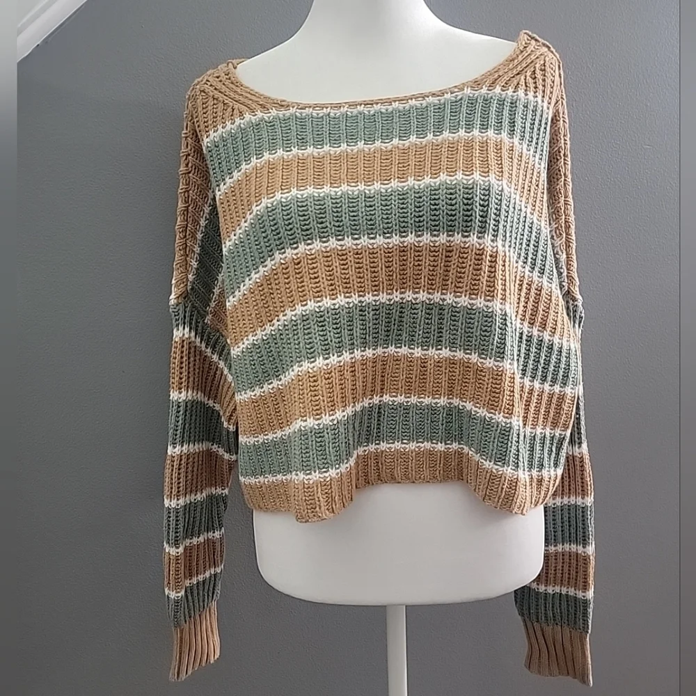 American Eagle Sweater Womens Medium Cropped Oversized Boxy Knit
